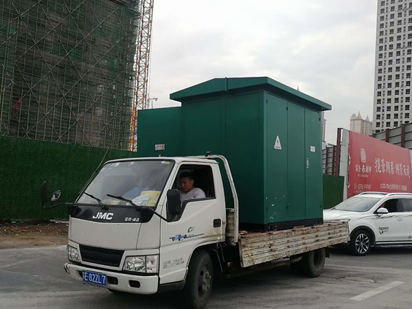 恒安源电气集团制造的国网绿型ZBW-30KVA欧式箱变送达项目部照